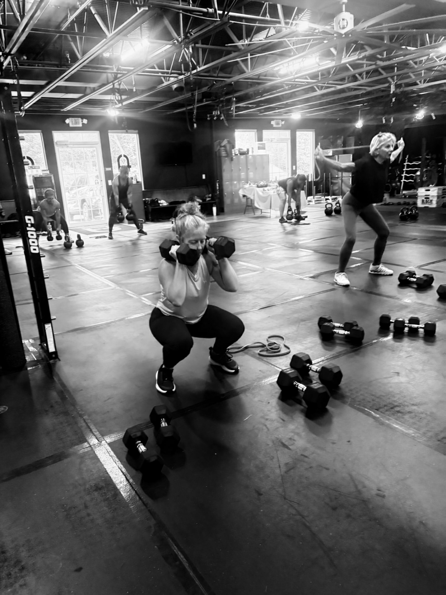 Fitness Artist members training together during a group session